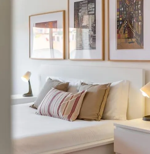 Spacious Tailor Made Flat In Areeiro